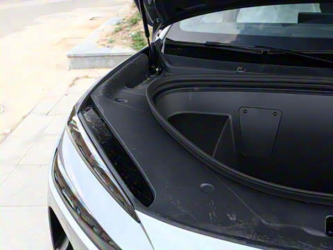 2025�� EV 605�캽Plus��