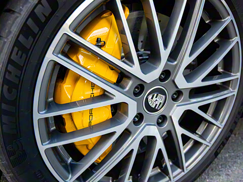 2021�� Panamera Turbo S �����ӳ��� 4.0T