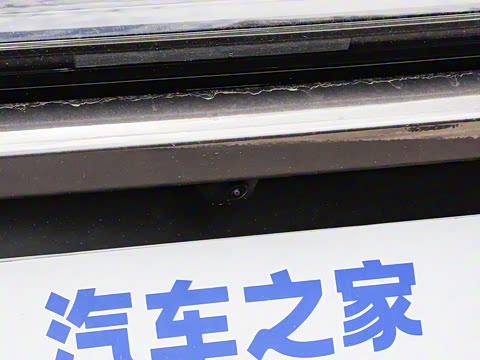 2025�� Ultra ���ܻ��°�