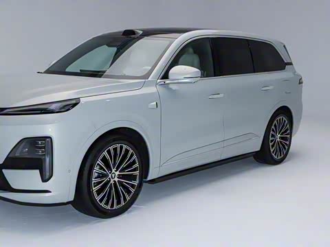 2025�� ����Ultra+ �߶���