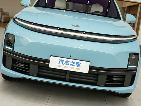 2025�� Ultra ���ܻ��°�