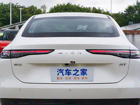 2025�� 650 ������