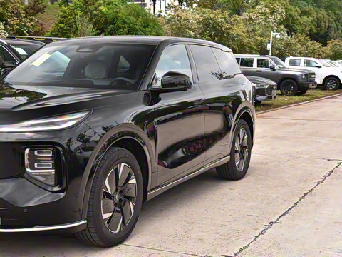 2025�� 215�����