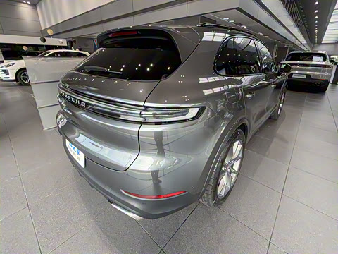 2025�� Cayenne 3.0T ���۰�