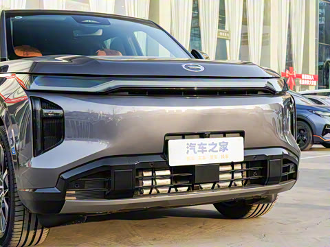 2025�� 180km Ultra ������