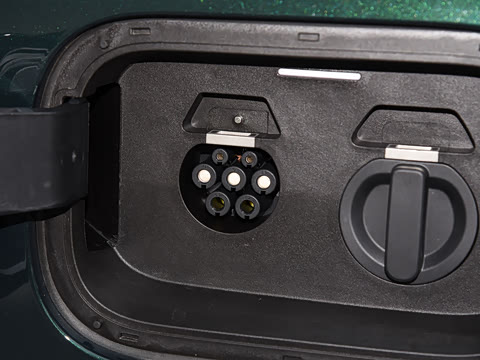 2025�� ���� Max�� 100kWh 6����