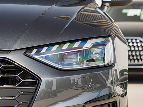 2025�� S4 Avant 3.0TFSI