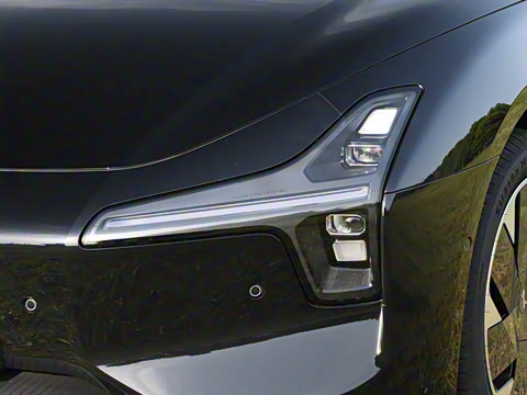 2025�� 600 �������� Max