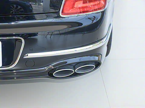 2024�� 4.0T V8 Mulliner