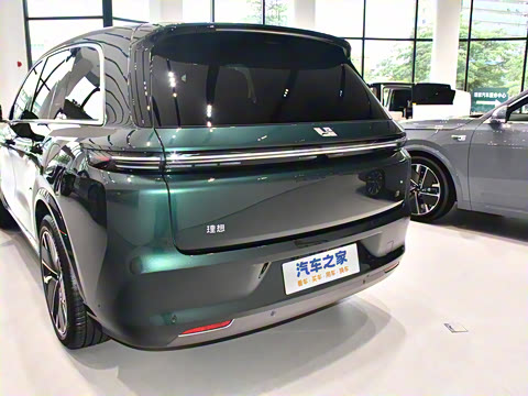 2025�� Pro ���ܻ��°�