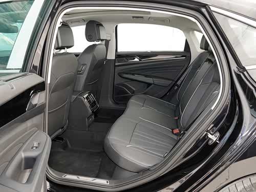 【图】帕萨特 2024款 380tsi 星空旗舰版报价_图片_大众_汽车之家