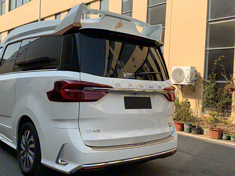 2022�� 2.0T ����ʿ �˼Ұ�