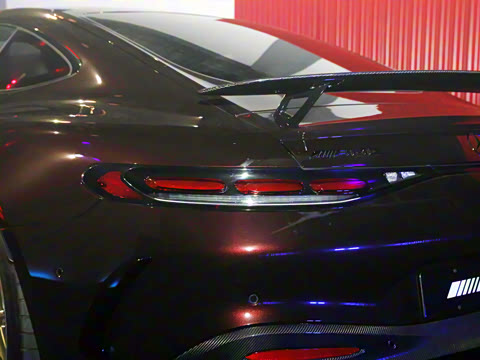 2025�� AMG GT 63 4MATIC+