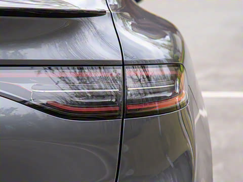 2025�� ���� 331km Ultra