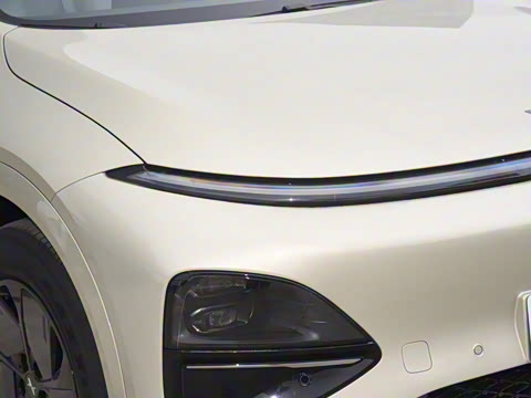 2025�� 625 ������ Max �Ƽ���