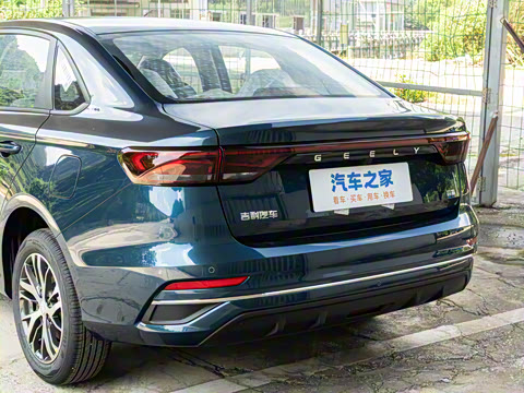 2026�� ��4�� 400������ 1.5L CVT��Խ��