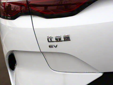 2025�� EV 545KM׿Խ��