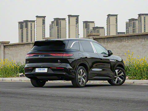 2025�� DM 215KM�����״��콢��