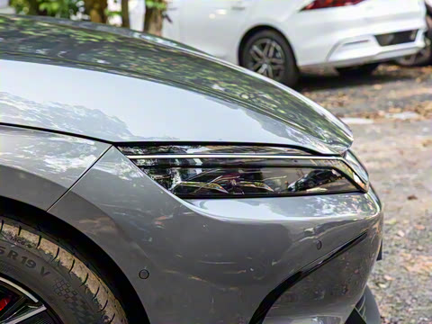 2022�� EV ������ 715KMǰ���콢��