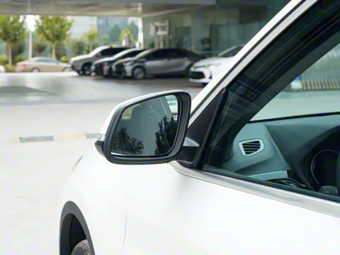 2021�� sDrive20Li ʱ����