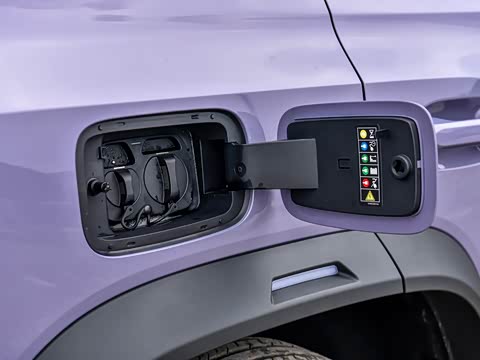 2025�� C-DM 129KM ����Ů��