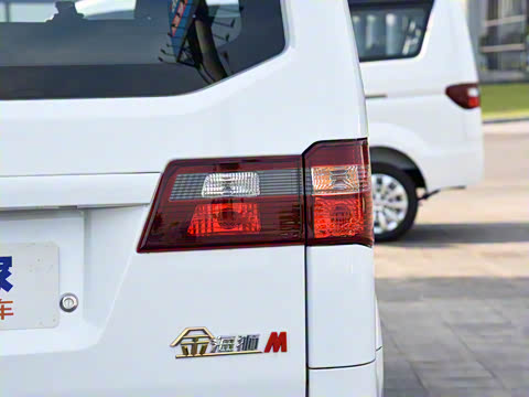 2022�� 1.5L ����ʨ�ͳ� 5��