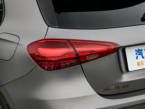 2024�� AMG A 45 S 4MATIC+ȼ�浱���ر��