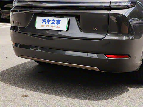 2025�� Ultra ���ܻ��°�