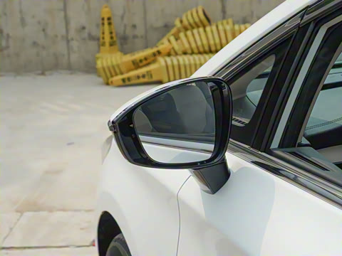 2022�� DM-i 105KM ������