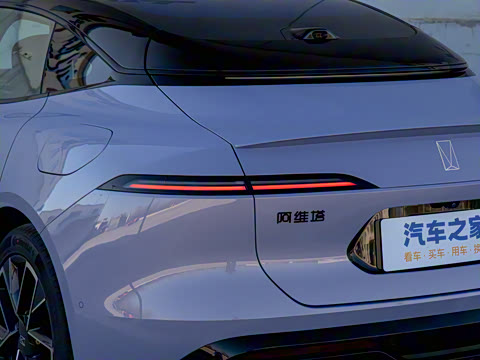 2025�� Max���̰�