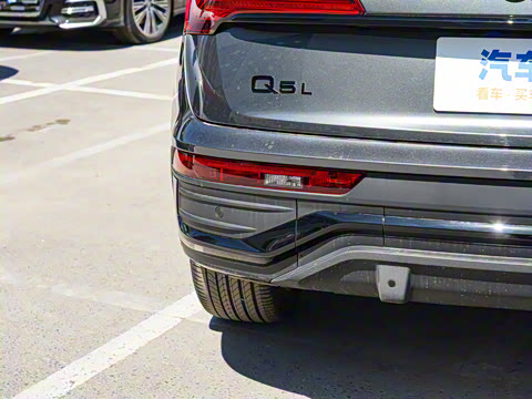 2025�� quattro 45�����ذ� 45 TFSI ������