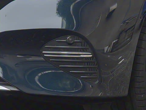 2025�� �Ŀ� E 300 L ������