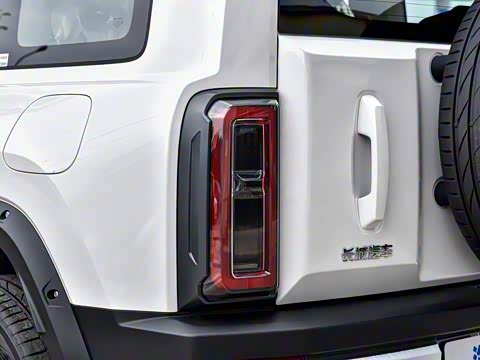 2025�� 2.0T 4WD Pro