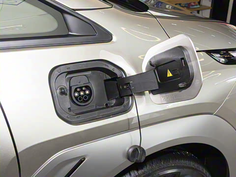 2025�� Plus 510 ������