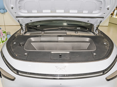 2025�� 702 �������� Max