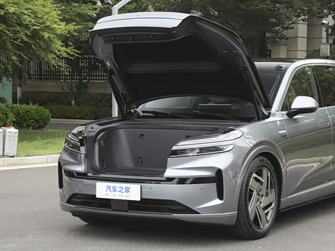 2025�� Ultra ������