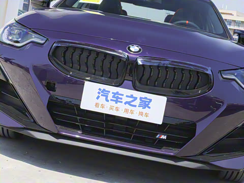 2025�� M240i xDrive