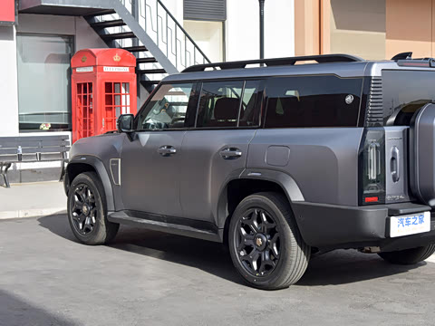 2025�� 2.0TD XWD �Զ�����+�ӳ��� 7��