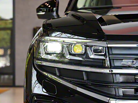 2025�� 2.0TSI ��Ӱ��