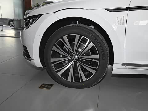 2020�� 330TSI ���հ� ��VI