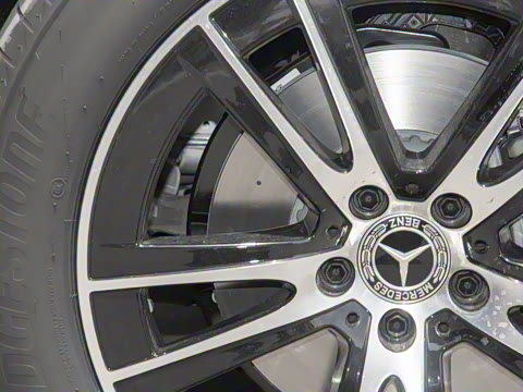 2025�� �Ŀ� GLC 260 L 4MATIC ������