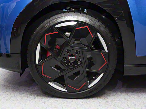 2025�� JOHN COOPER WORKS