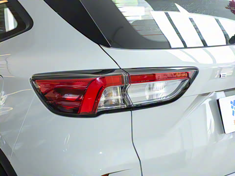 2024�� EcoBoost 245 ����������