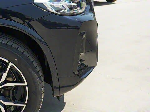 2022�� �Ŀ� xDrive25i M�˶���װ