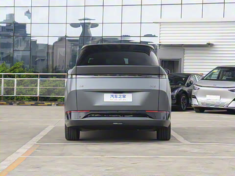 2025�� 650������ Max