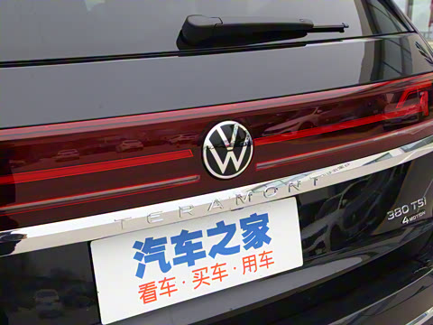 2022�� 380TSI ������������