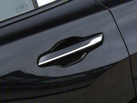 2025�� 117km ��ΪPLUS��