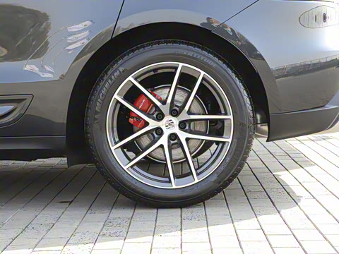 2022�� Macan S 2.9T