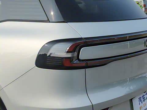 2025�� 215�콢PLUS