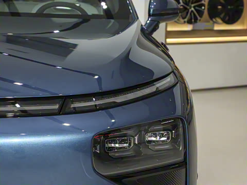 2025�� 625 ������ Max